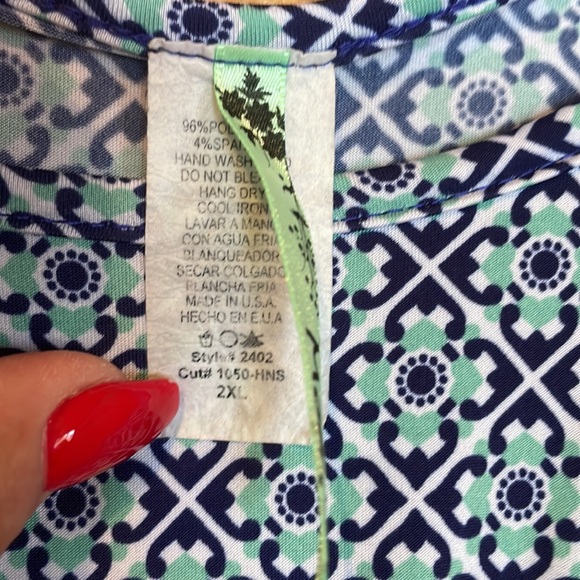 PTP 20 inches. 34 inches tag says 2X I feel it’s more of a large. - Picture 4 of 12